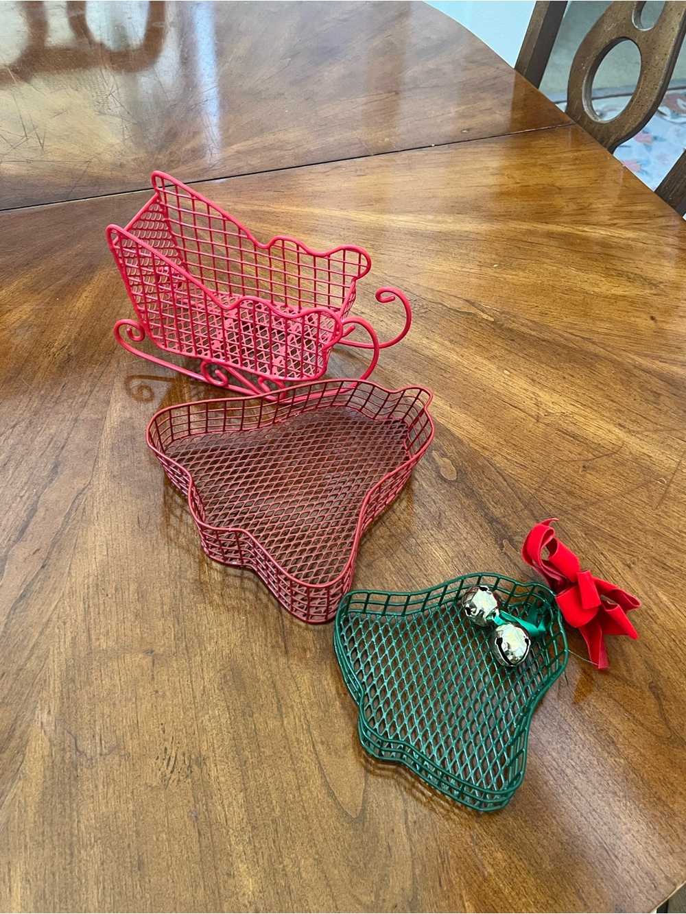 Festive Metal Holiday Trays and Sleigh Set - Red & Green